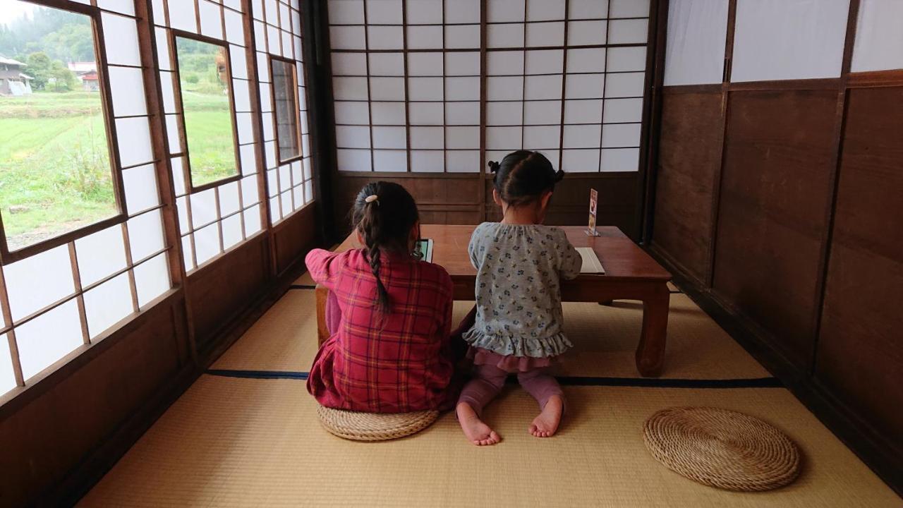 むかしの暮らし体験 1日二組 古民家の宿 みのり家 Takayama  Buitenkant foto