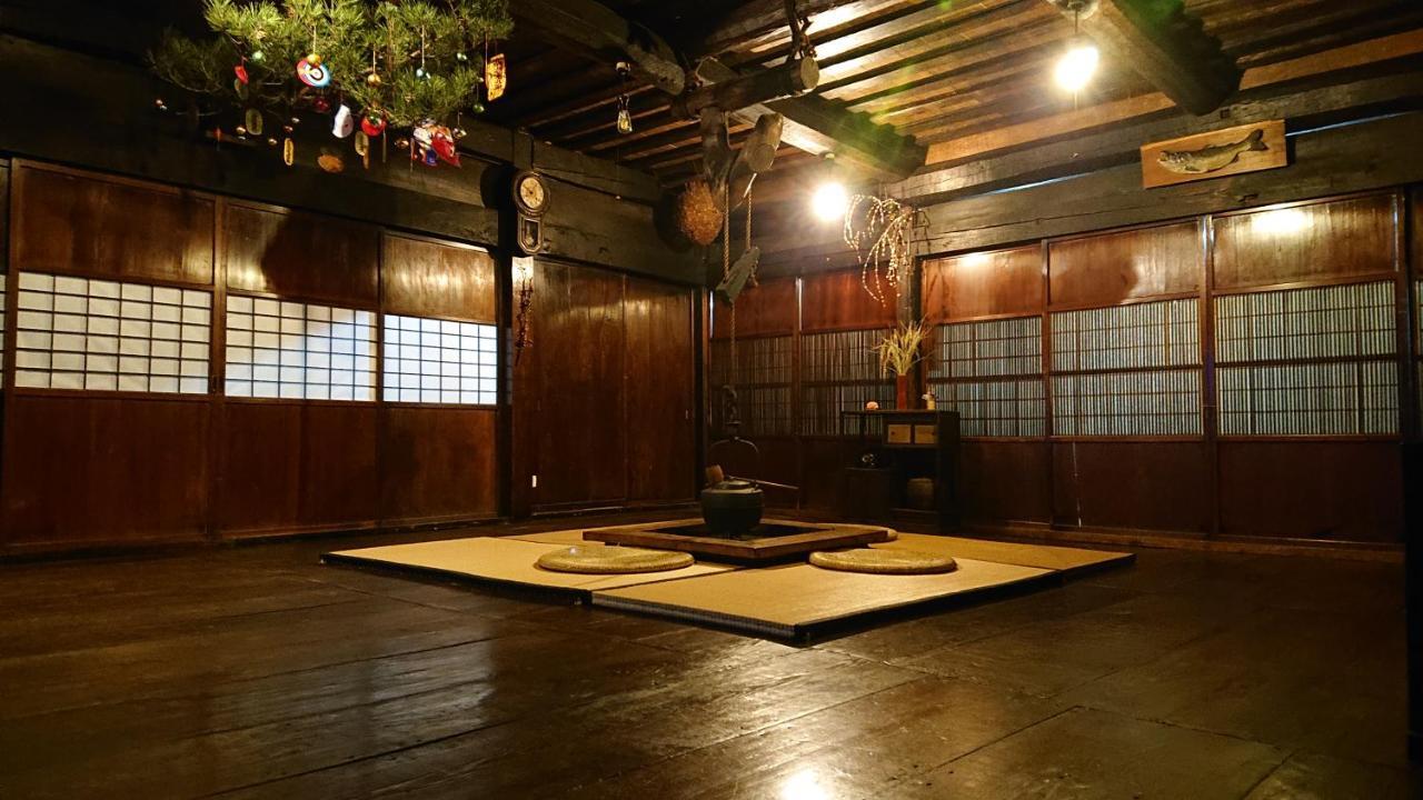 むかしの暮らし体験 1日二組 古民家の宿 みのり家 Takayama  Buitenkant foto